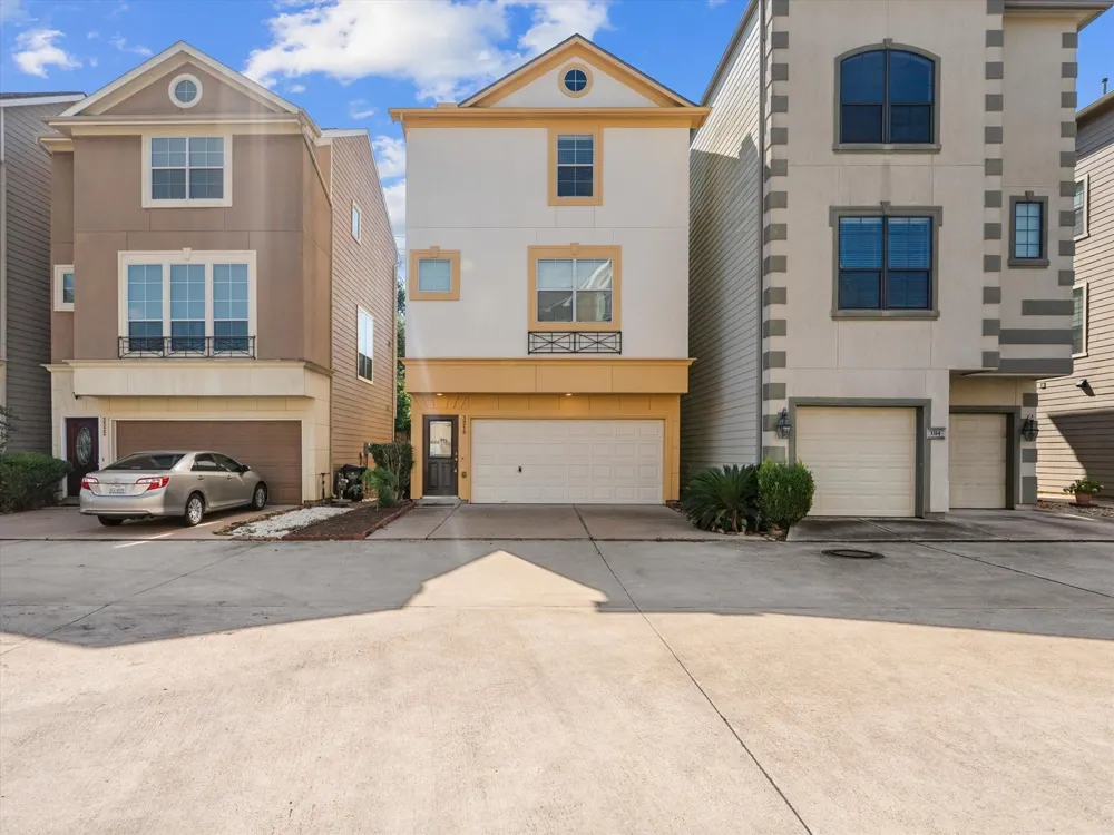 3318 Clearview Villa Way Houston, TX 77025