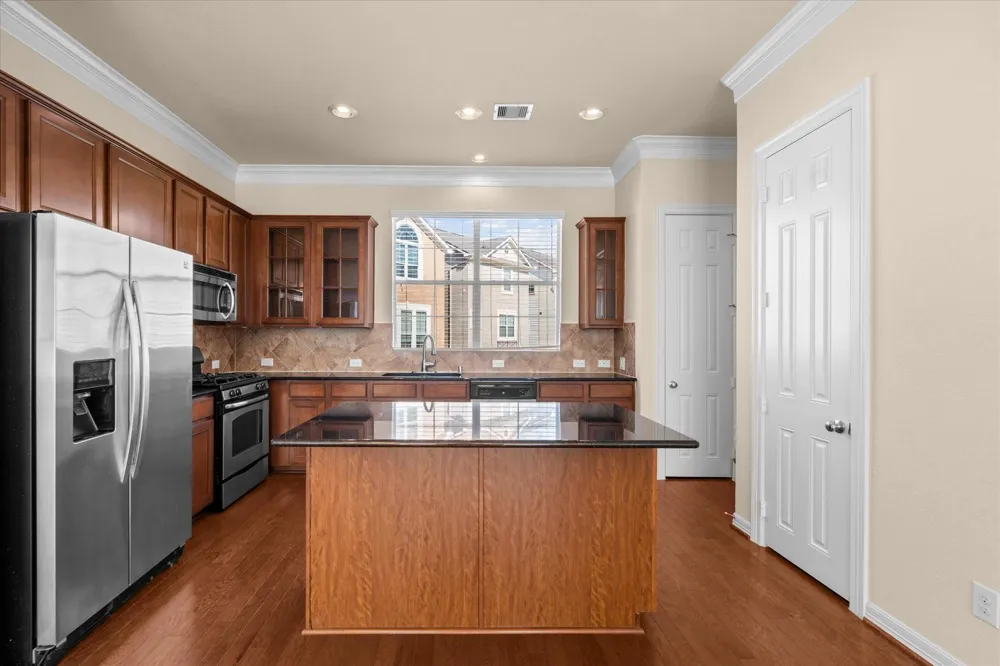 3318 Clearview Villa Way Houston, TX 77025