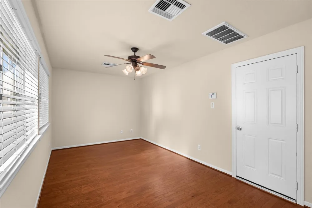 3318 Clearview Villa Way Houston, TX 77025