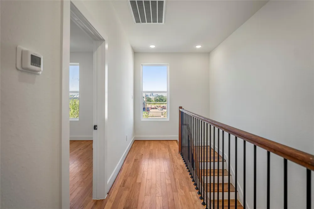 6320 Del Rio Street Houston, TX 77021