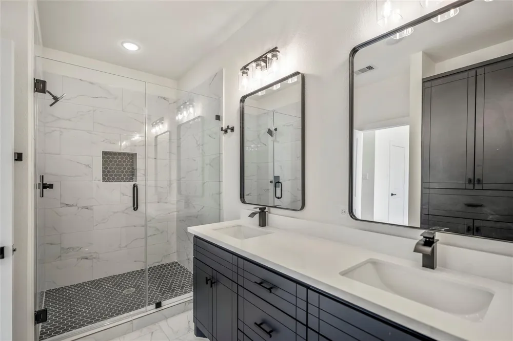 6320 Del Rio Street Houston, TX 77021