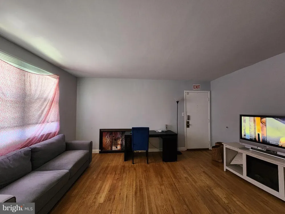 4410 FALLS BRIDGE DRIVE #H Baltimore, MD 21211