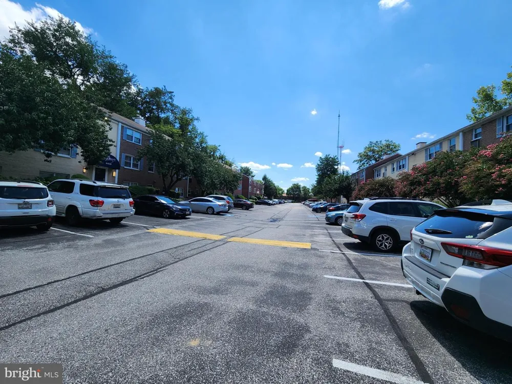 4410 FALLS BRIDGE DRIVE #H Baltimore, MD 21211