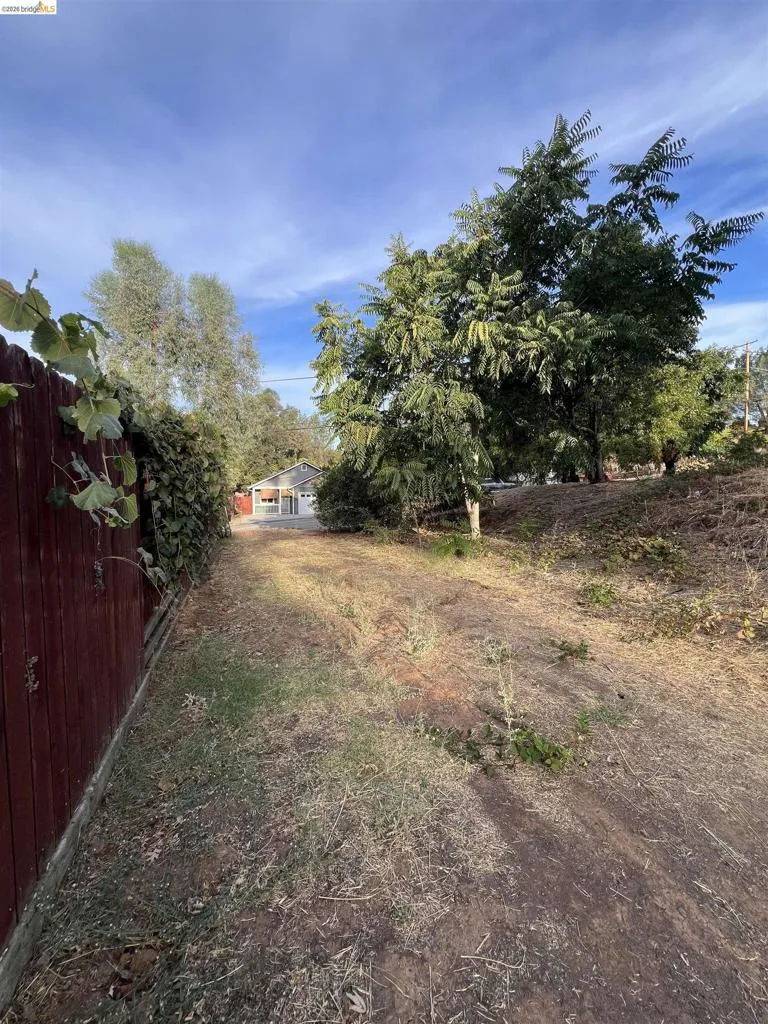 18237 9Th Ave Jamestown, CA 95327