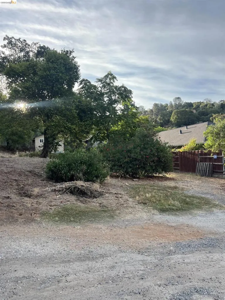 18237 9Th Ave Jamestown, CA 95327