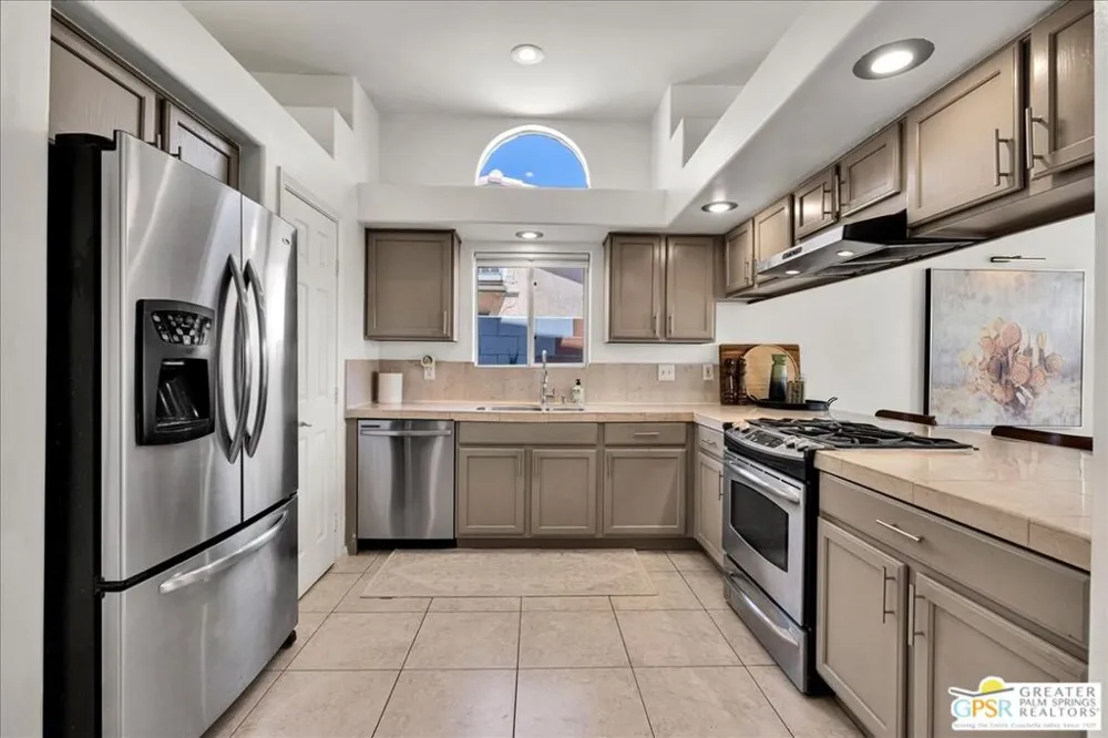 30376 Avenida Juarez Cathedral City, CA 92234