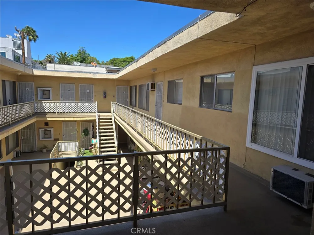 7549 Lexington Avenue #19 West Hollywood, CA 90046