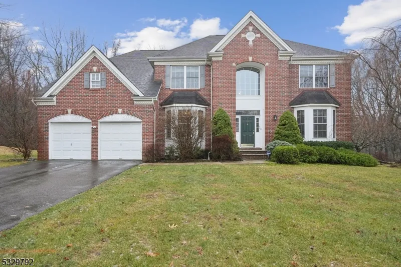 15 Shadow Hill Way Washington, NJ 07840
