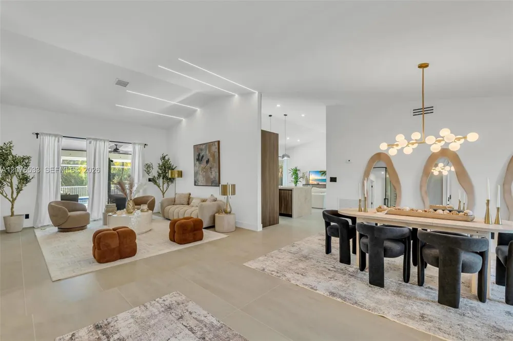 11834 Island Lakes Ln Boca Raton, FL 33498