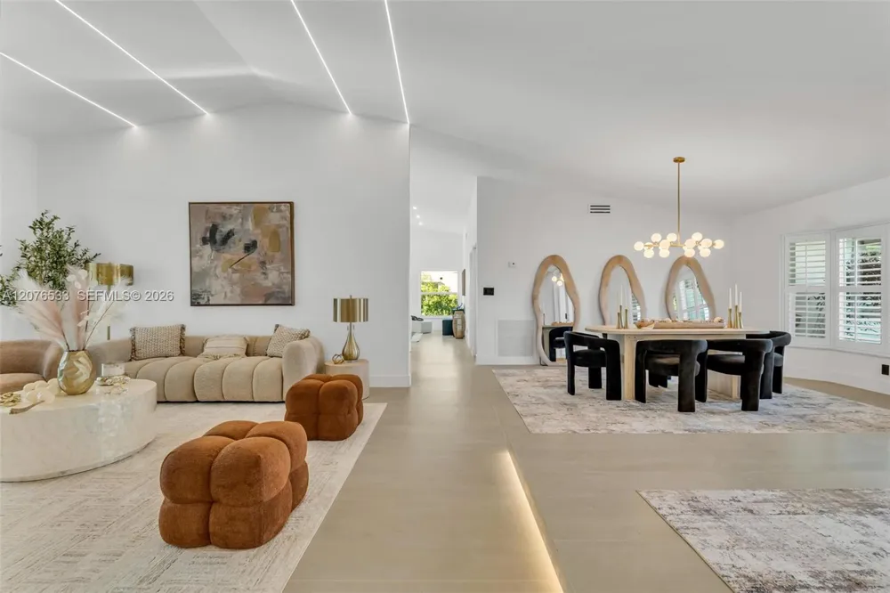 11834 Island Lakes Ln Boca Raton, FL 33498