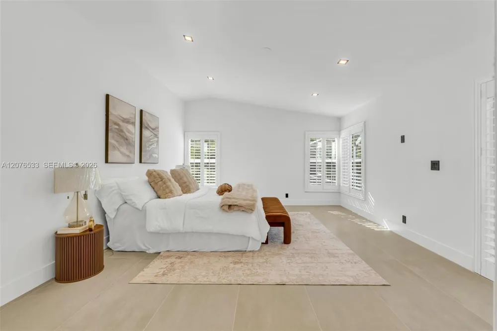 11834 Island Lakes Ln Boca Raton, FL 33498