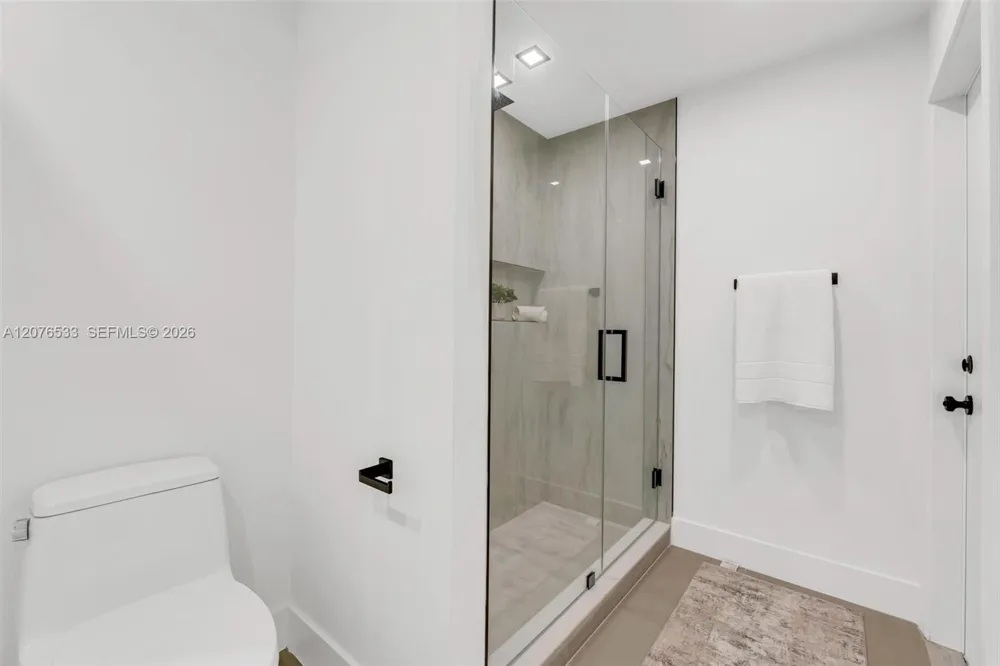 11834 Island Lakes Ln Boca Raton, FL 33498