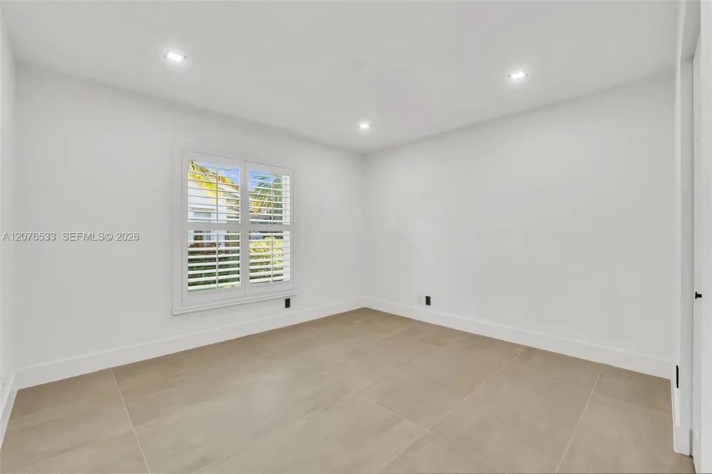 11834 Island Lakes Ln Boca Raton, FL 33498