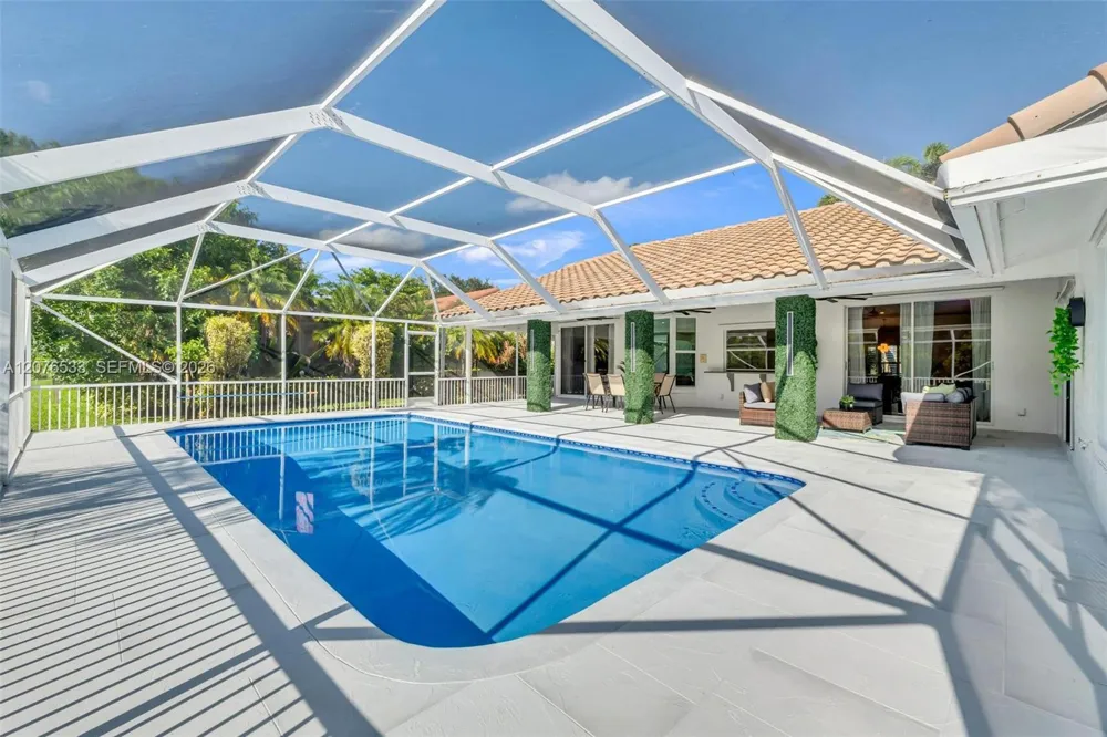 11834 Island Lakes Ln Boca Raton, FL 33498