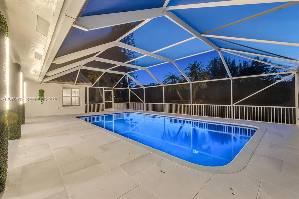 11834 Island Lakes Ln Boca Raton, FL 33498