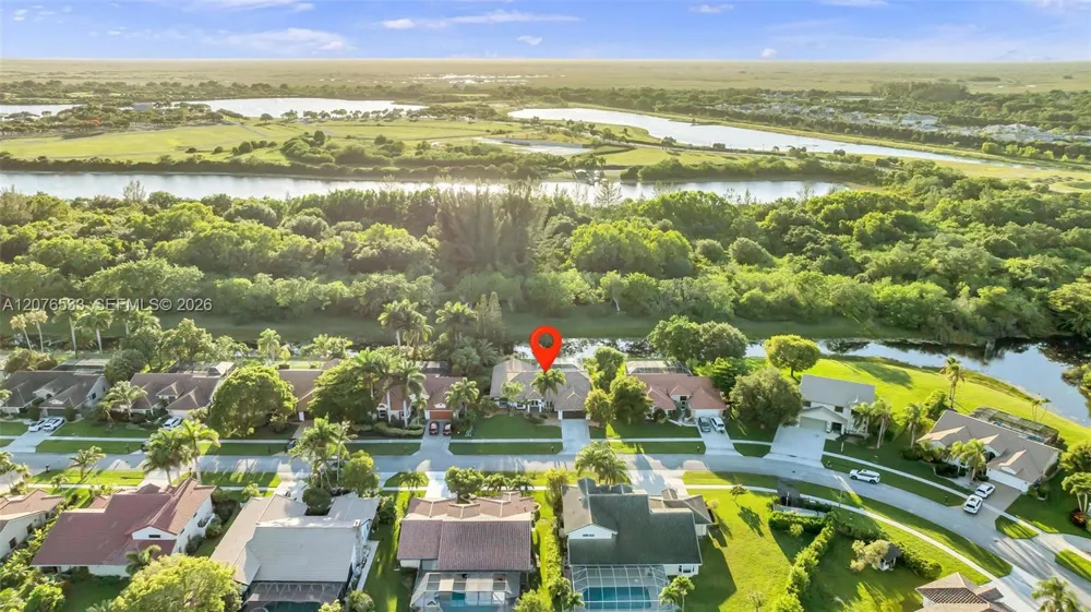 11834 Island Lakes Ln Boca Raton, FL 33498