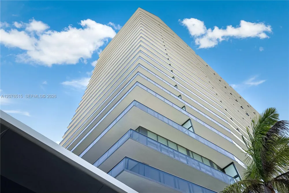 1170 E Hallandale Beach Blvd #304 Hallandale Beach, FL 33009