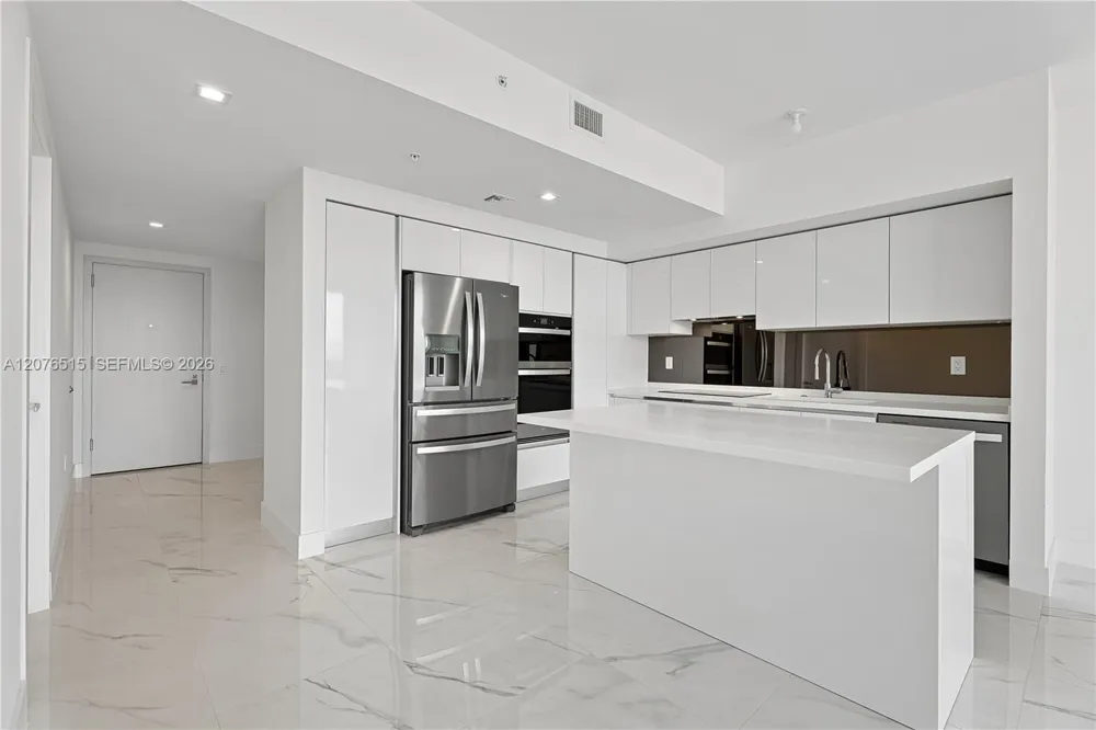 1170 E Hallandale Beach Blvd #304 Hallandale Beach, FL 33009