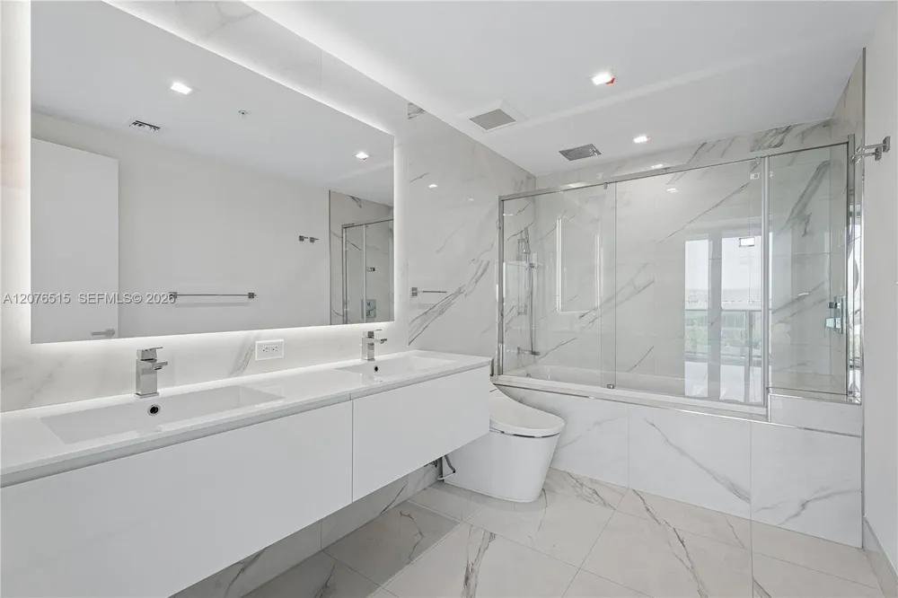 1170 E Hallandale Beach Blvd #304 Hallandale Beach, FL 33009