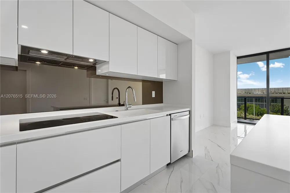 1170 E Hallandale Beach Blvd #304 Hallandale Beach, FL 33009