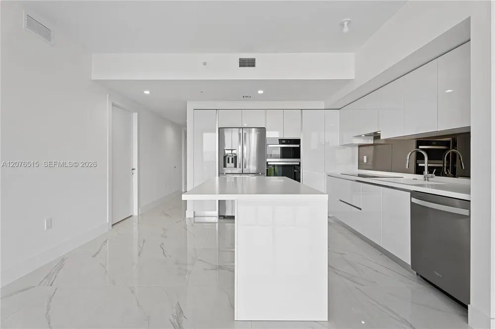 1170 E Hallandale Beach Blvd #304 Hallandale Beach, FL 33009