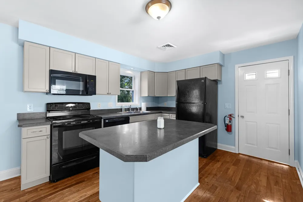 27 N 12th Street Del Haven, NJ 08251