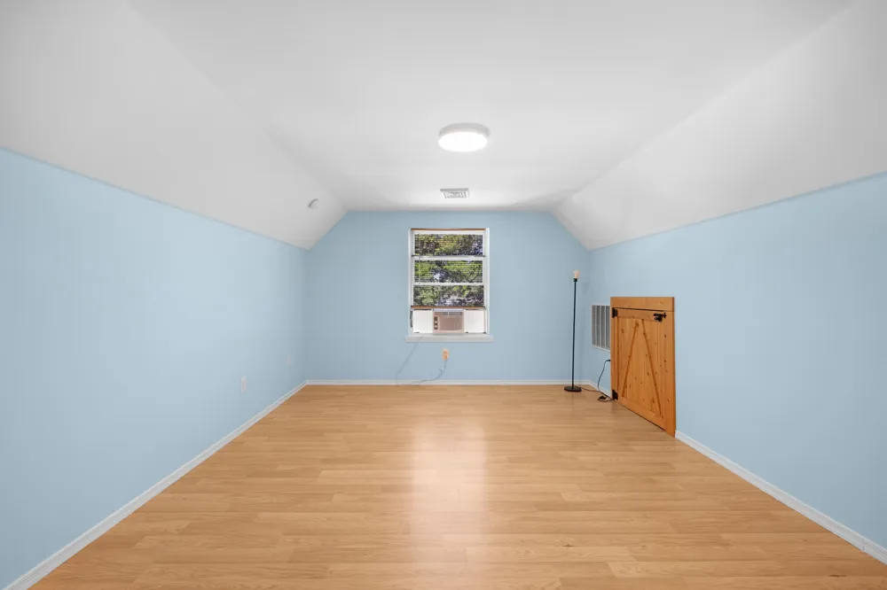 27 N 12th Street Del Haven, NJ 08251