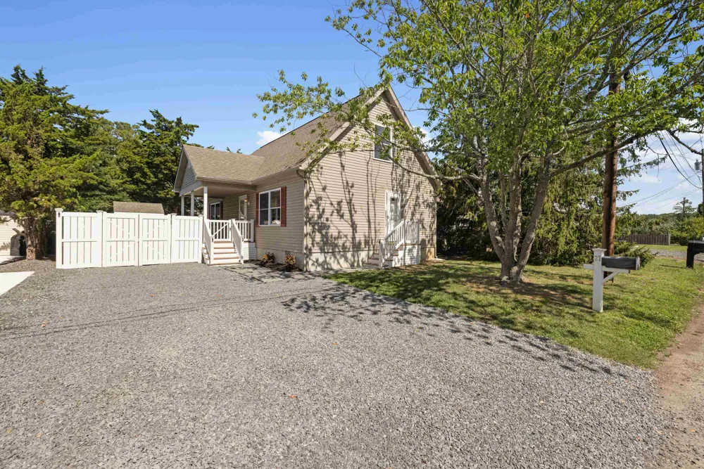 27 N 12th Street Del Haven, NJ 08251