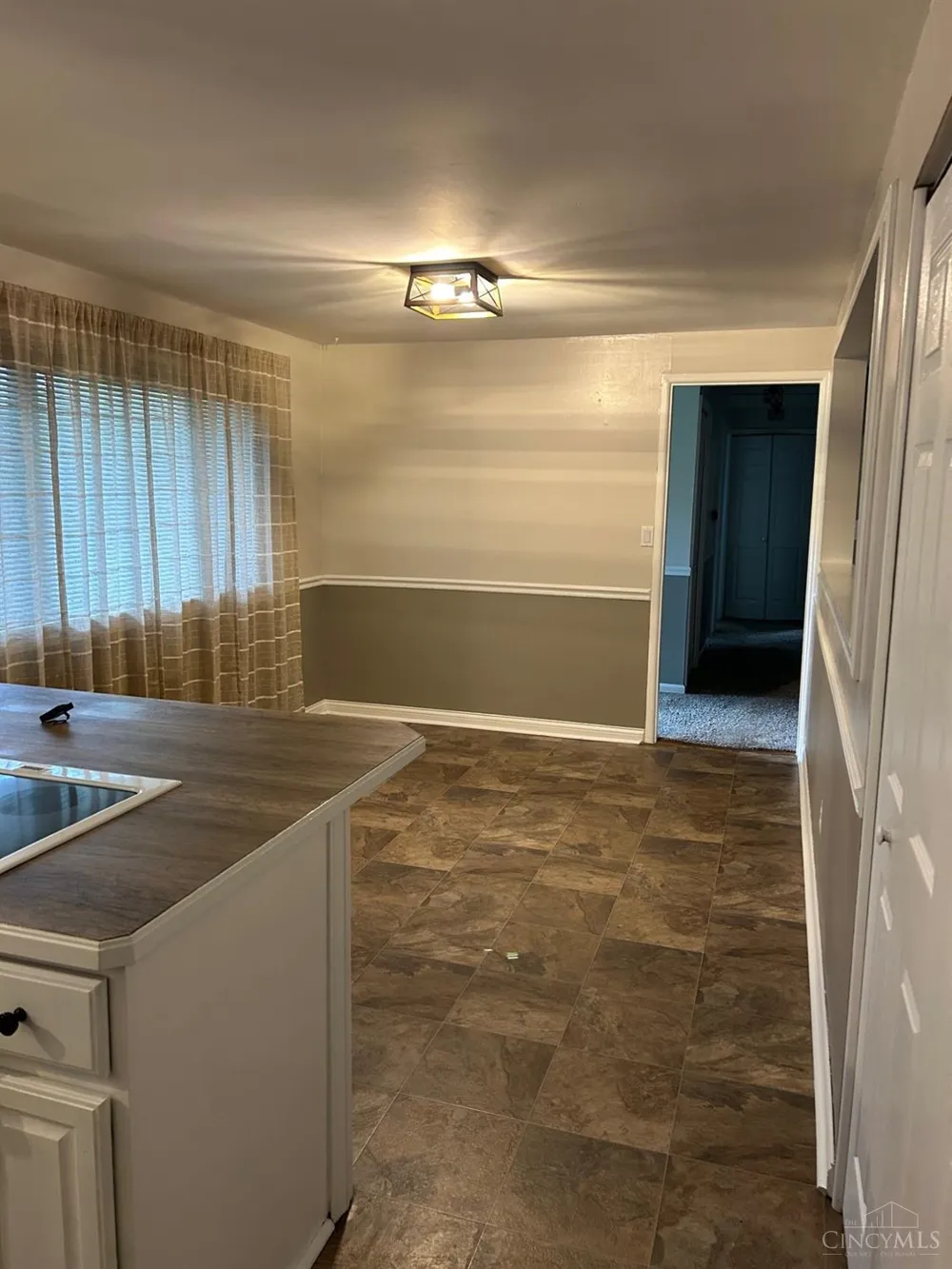 65 Blackstone Drive Centerville, OH 45459