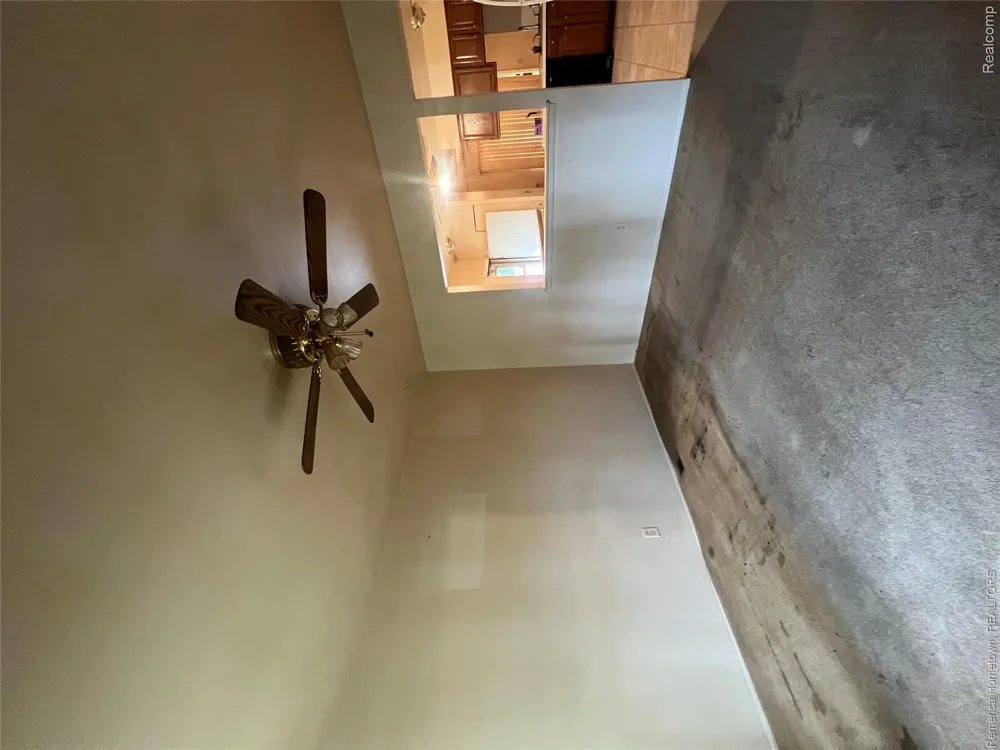 33464 Beechnut Street Westland City, MI 48186