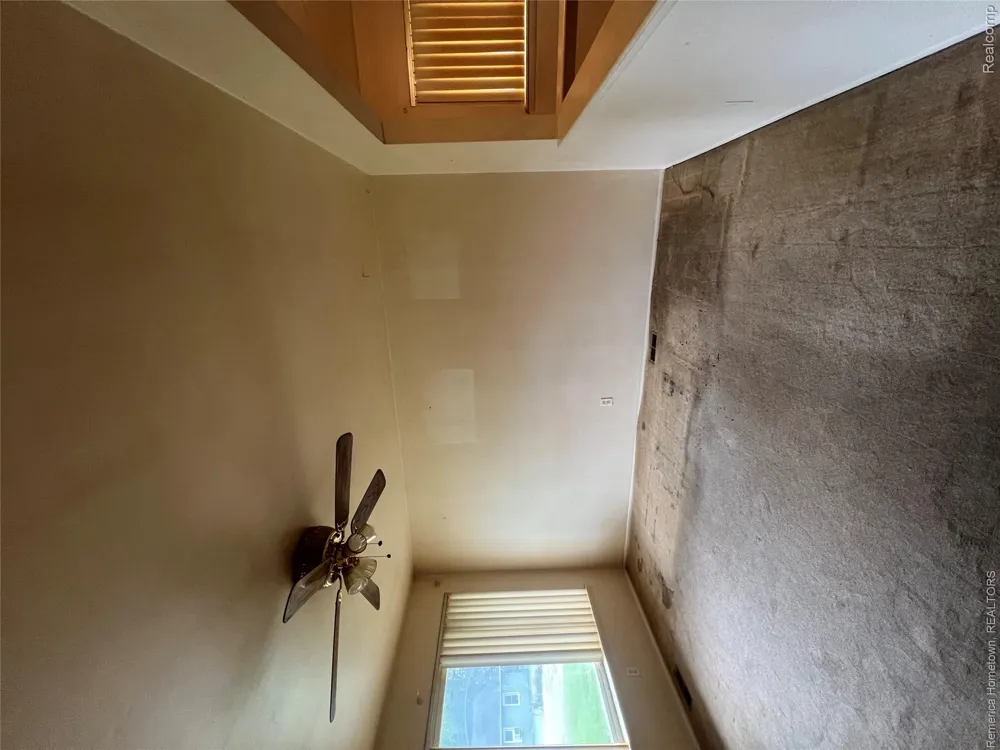 33464 Beechnut Street Westland City, MI 48186