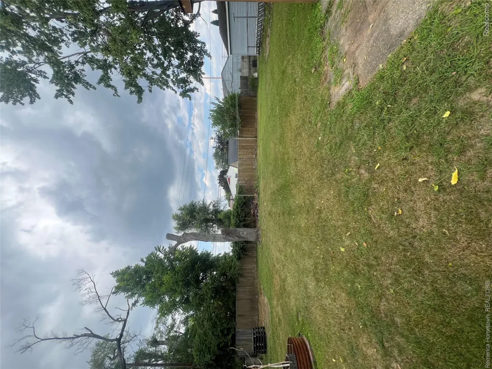 33464 Beechnut Street Westland City, MI 48186