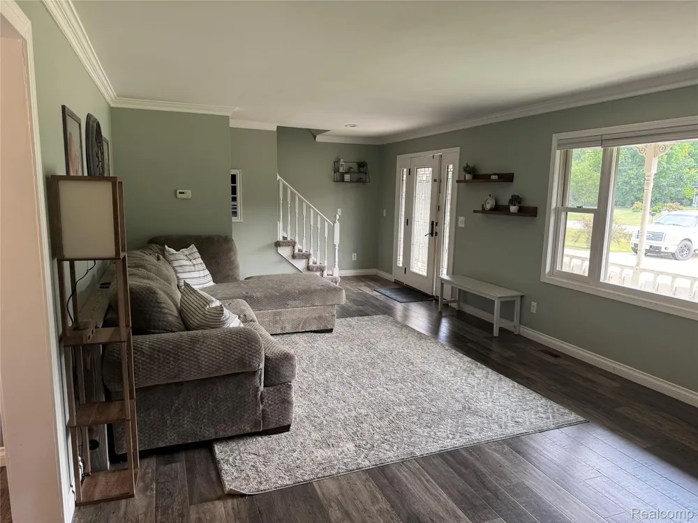 1712 Peppermill Road Lapeer Township, MI 48446