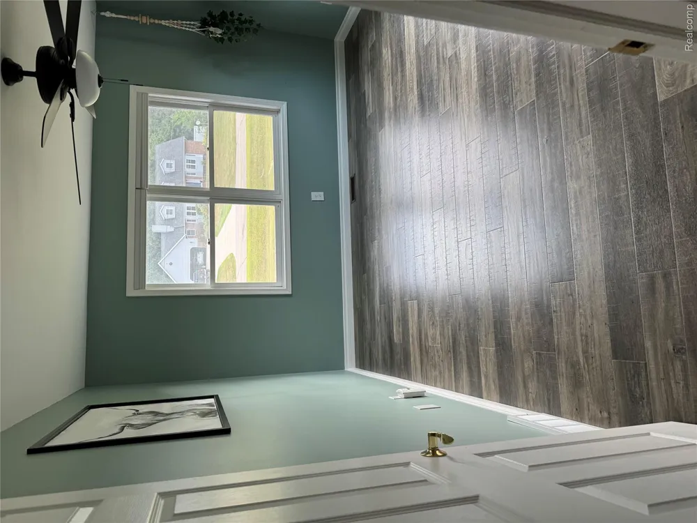 1712 Peppermill Road Lapeer Township, MI 48446