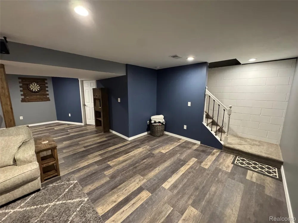 1712 Peppermill Road Lapeer Township, MI 48446