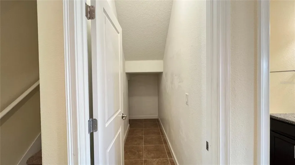 15607 PORTER ROAD Winter Garden, FL 34787