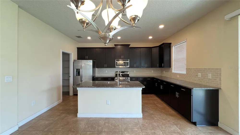 15607 PORTER ROAD Winter Garden, FL 34787