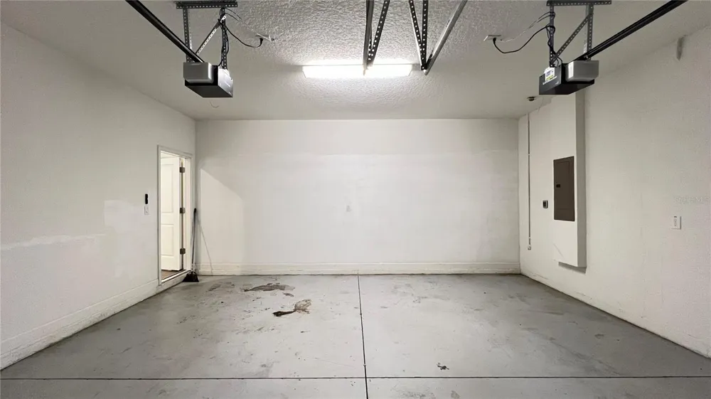 15607 PORTER ROAD Winter Garden, FL 34787