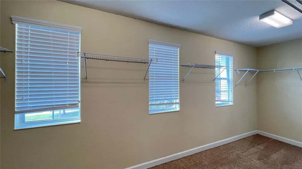 15607 PORTER ROAD Winter Garden, FL 34787