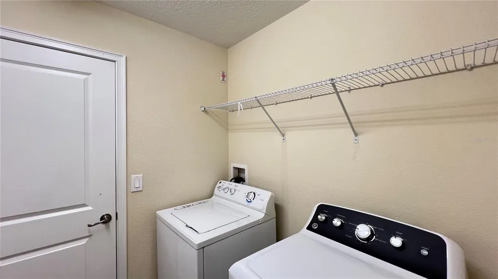 15607 PORTER ROAD Winter Garden, FL 34787