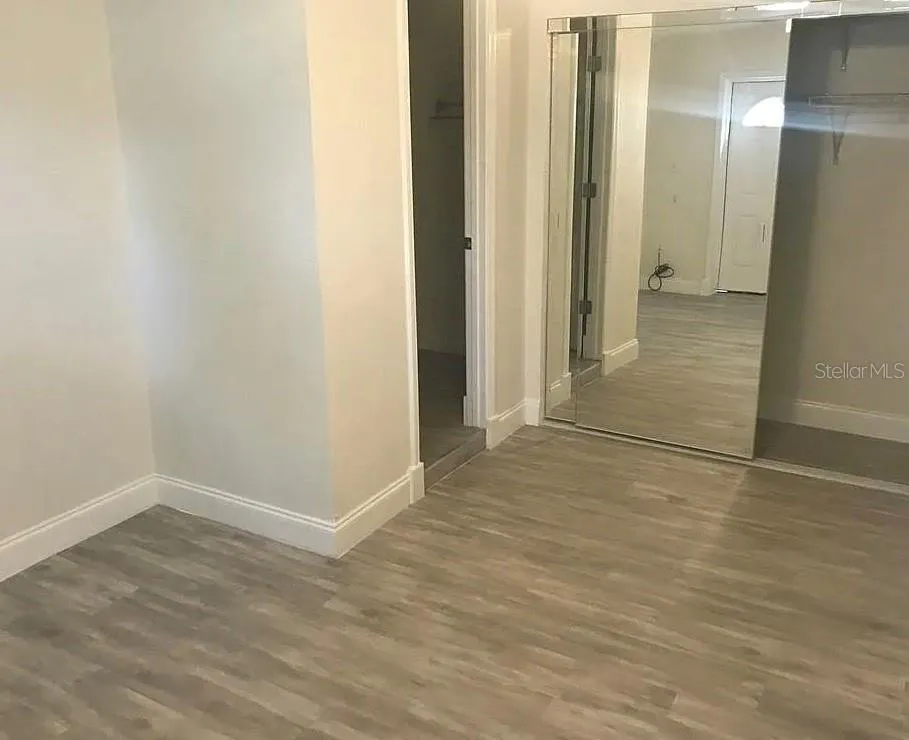 1200 EMERALDA RD Orlando, FL 32808