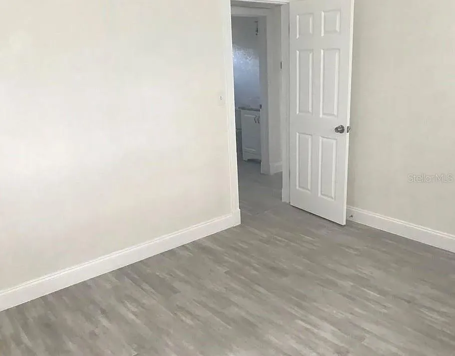 1200 EMERALDA RD Orlando, FL 32808