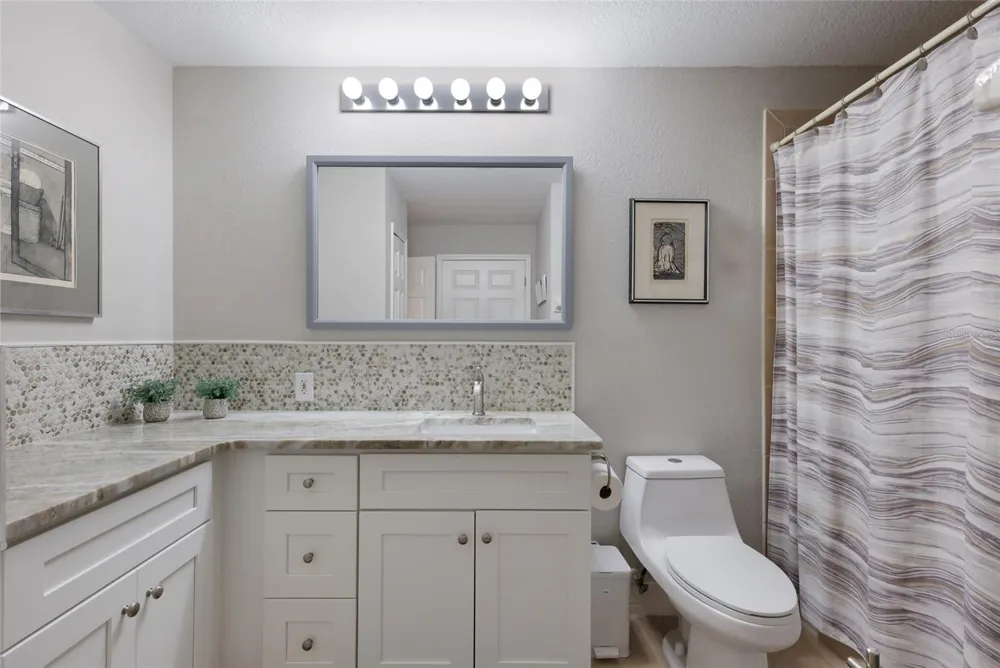 5100 JESSIE HARBOR DRIVE #404 Osprey, FL 34229