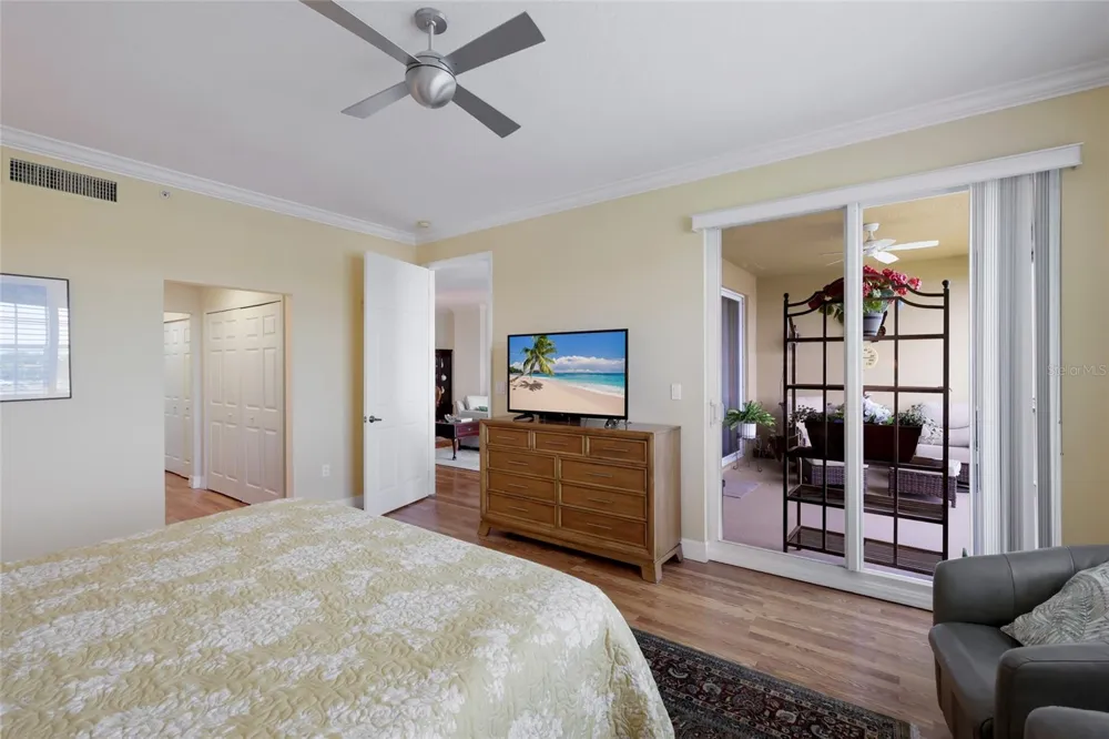 5100 JESSIE HARBOR DRIVE #404 Osprey, FL 34229