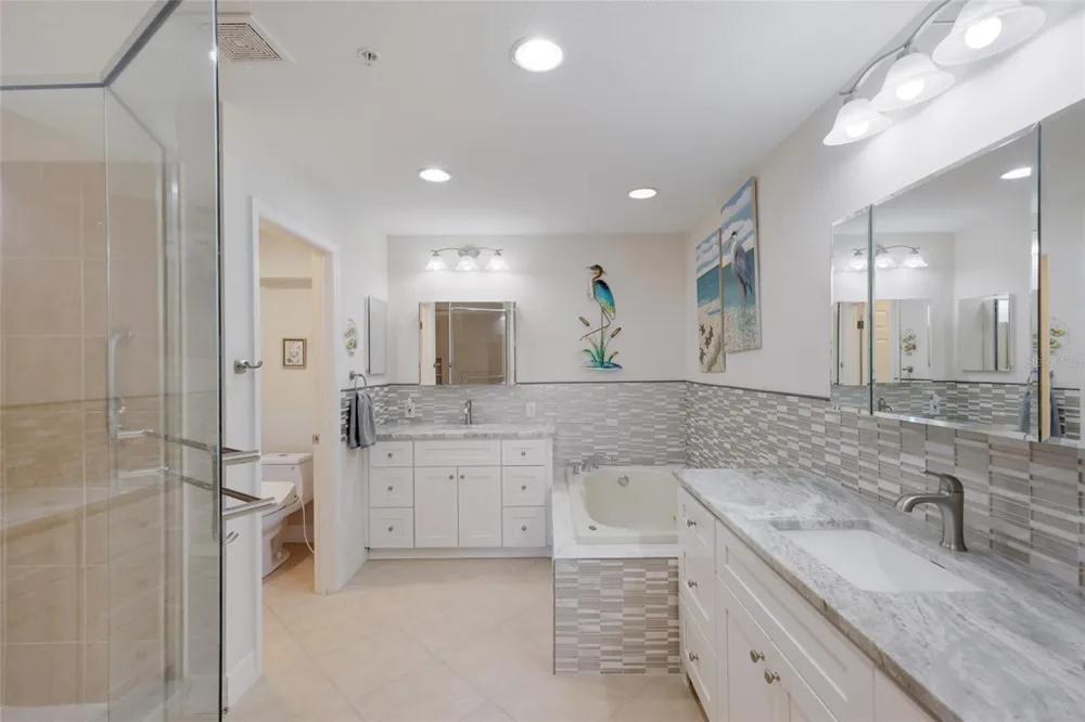 5100 JESSIE HARBOR DRIVE #404 Osprey, FL 34229