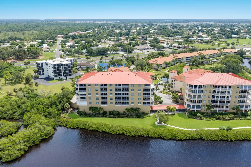 5100 JESSIE HARBOR DRIVE #404 Osprey, FL 34229