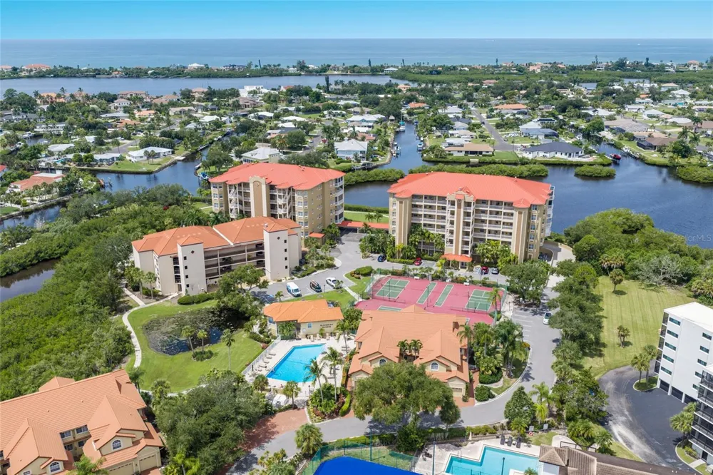 5100 JESSIE HARBOR DRIVE #404 Osprey, FL 34229