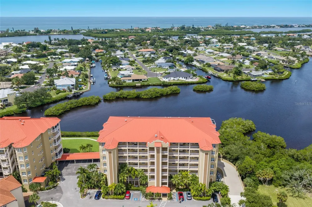5100 JESSIE HARBOR DRIVE #404 Osprey, FL 34229