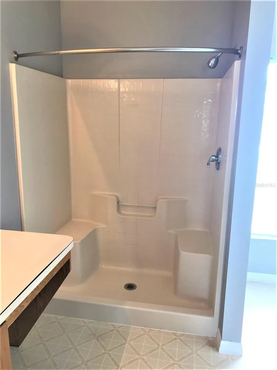 120 NICHOLAS COURT Kissimmee, FL 34758