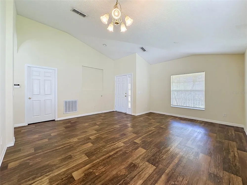 3066 EAGLE CROSSING DR Kissimmee, FL 34746